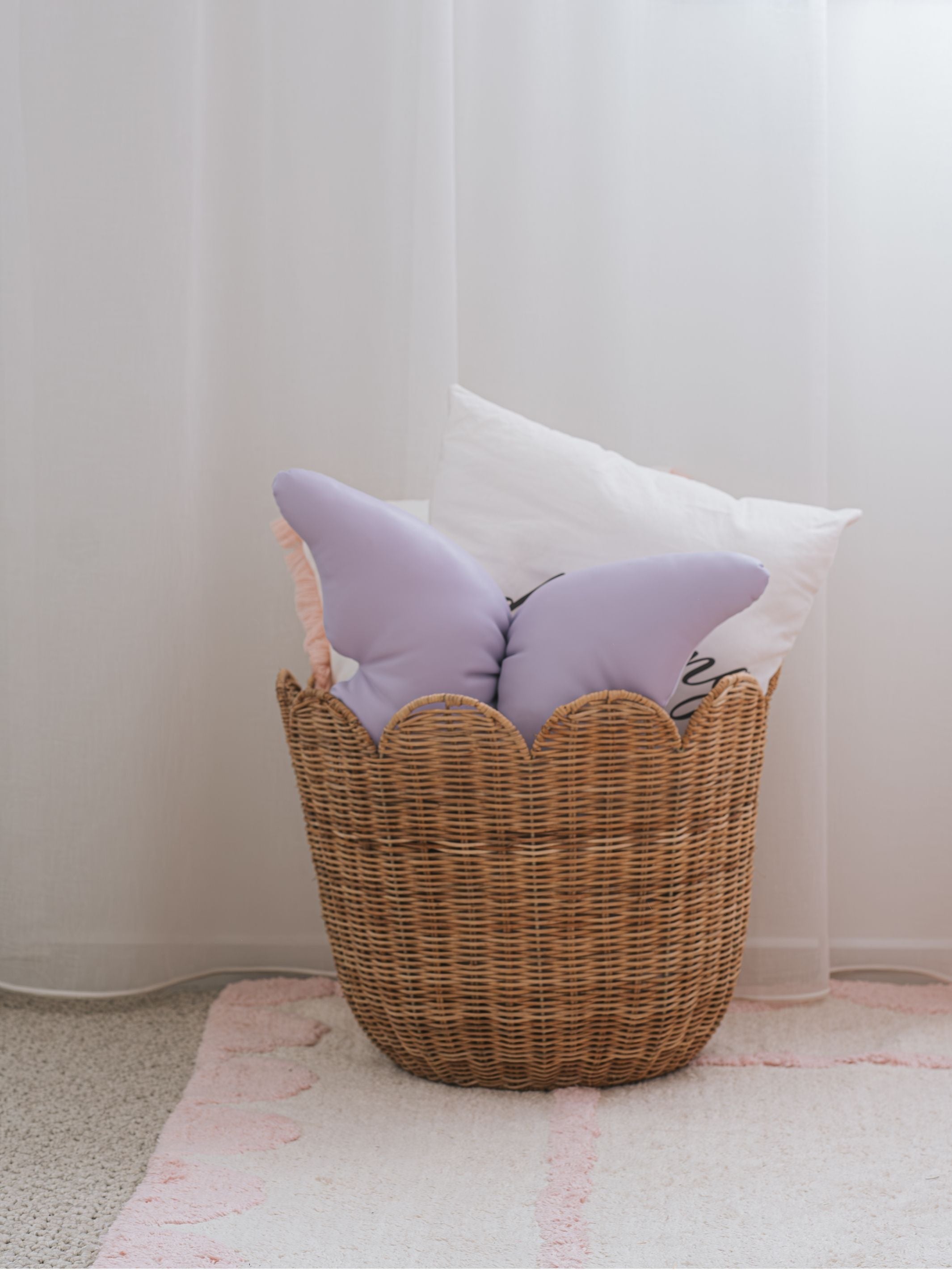 Scallop Rug - Blush