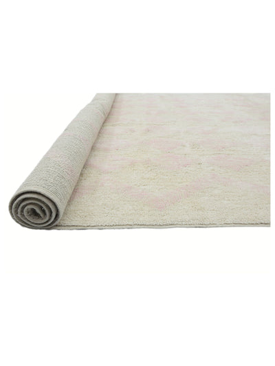 Soft Pink Diamond Rug