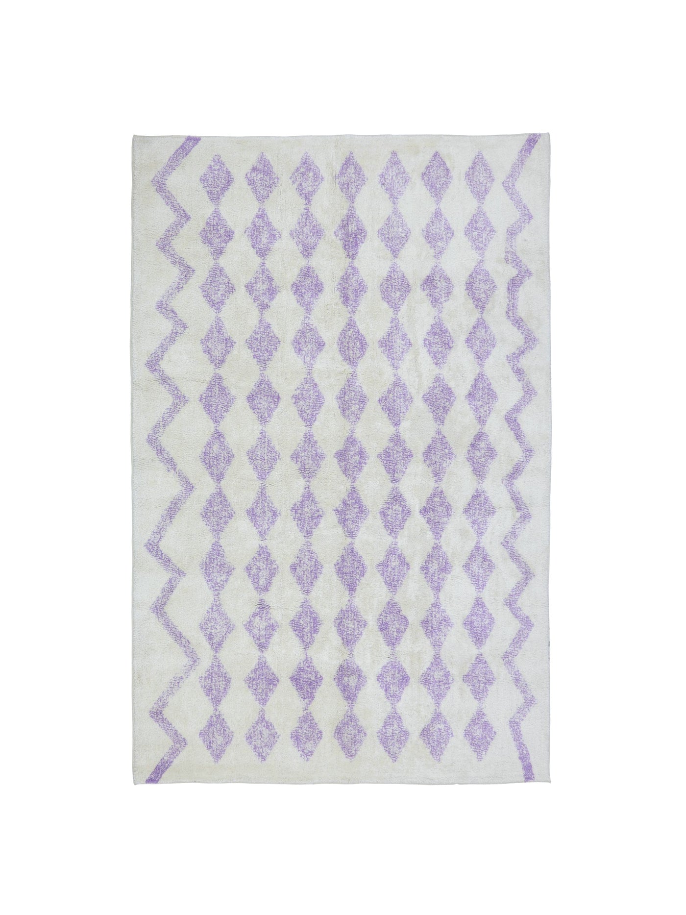 Natural rug with lavender purple diamond details