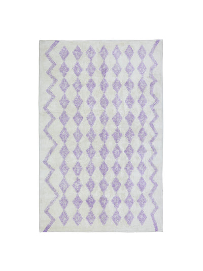 Natural rug with lavender purple diamond details