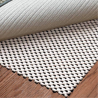 Natural rubber rug pad